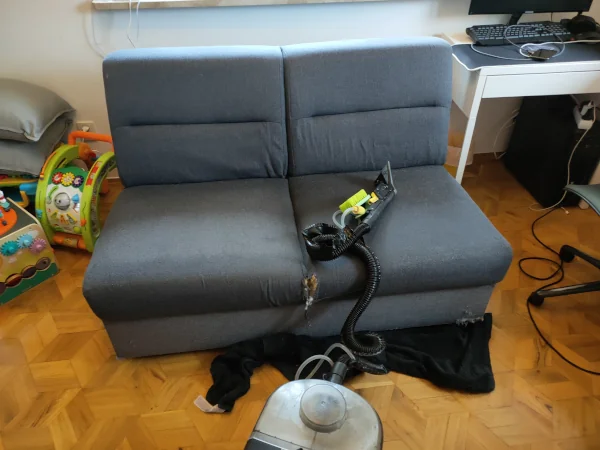 Jak wyczyścić tapicerkę na sucho​,2